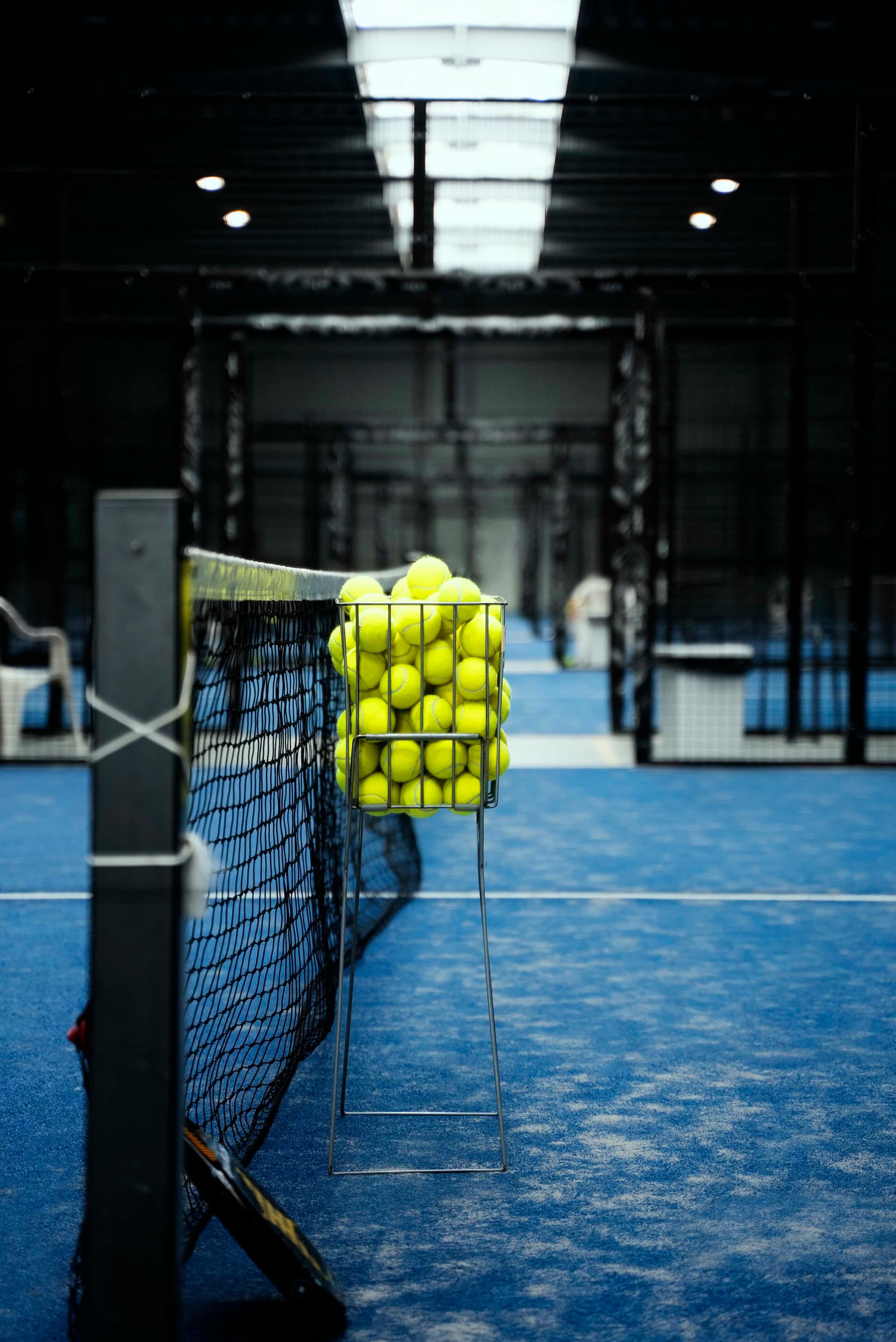 Racket sports court